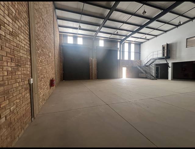 1,066M² RETAIL TO LET IN KYA SANDS